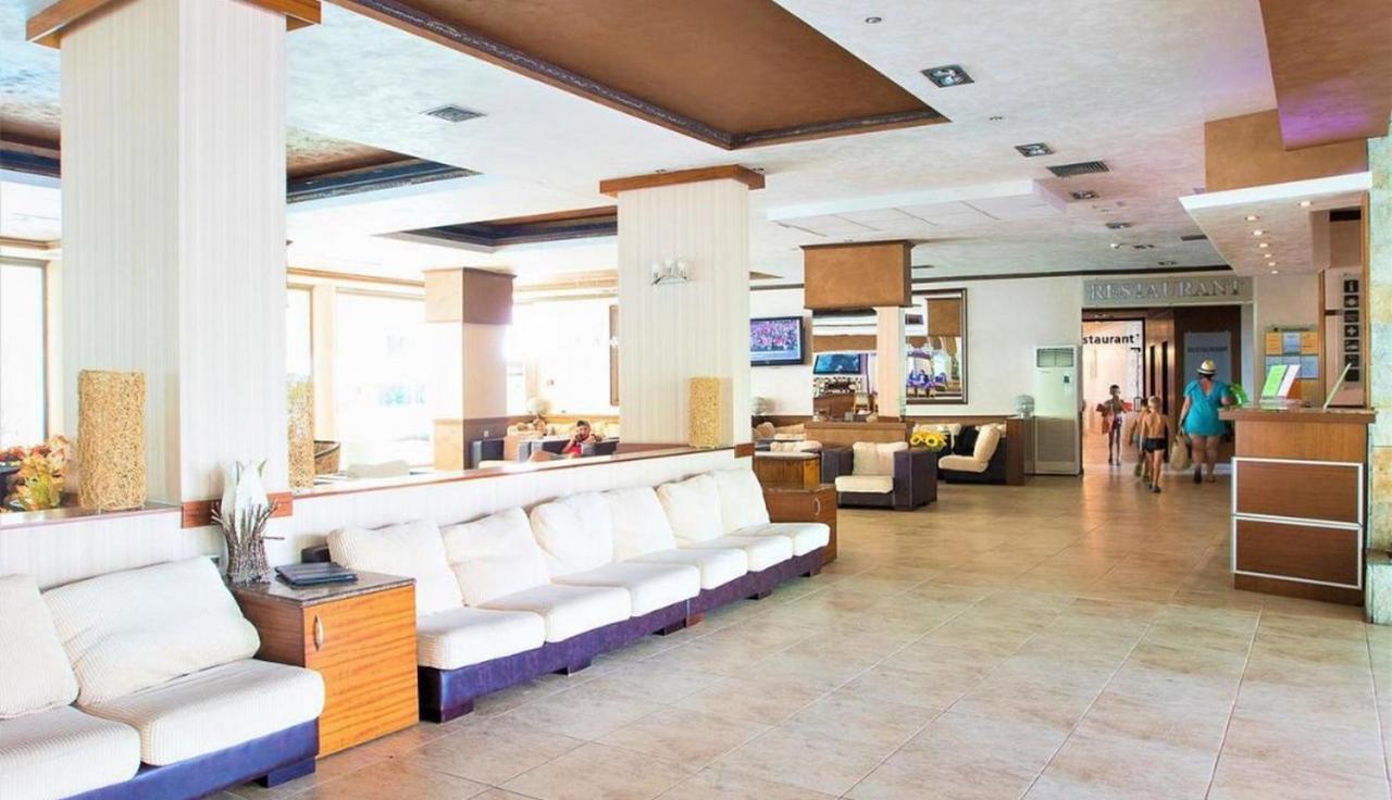 Grenada - Menada Apartments Σάνι Μπιτς Εξωτερικό φωτογραφία